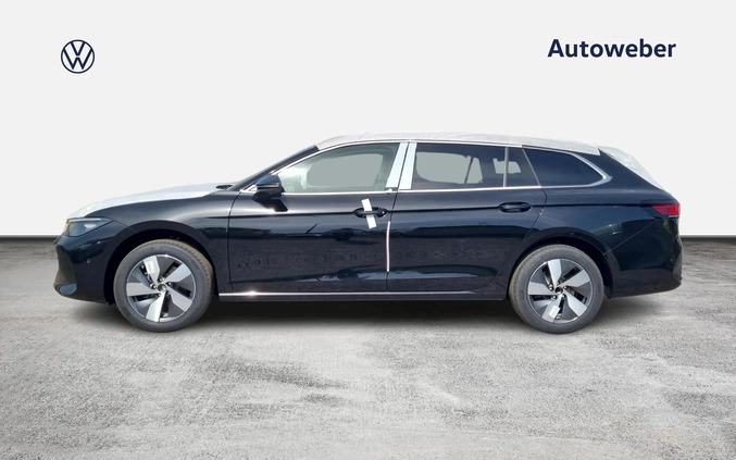 Volkswagen Passat cena 205470 przebieg: 5, rok produkcji 2024 z Skaryszew małe 106